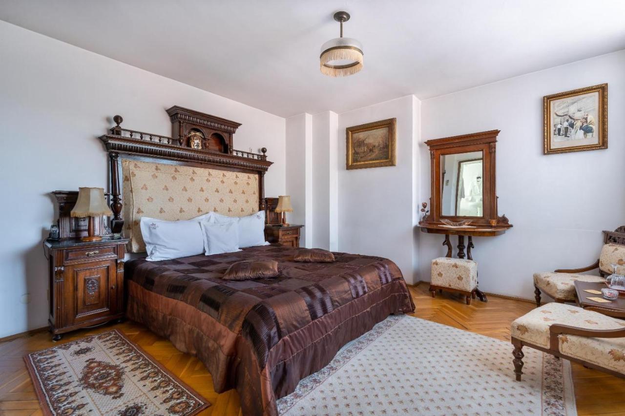 Villa-Hotel Escala Cluj-Napoca Eksteriør bilde