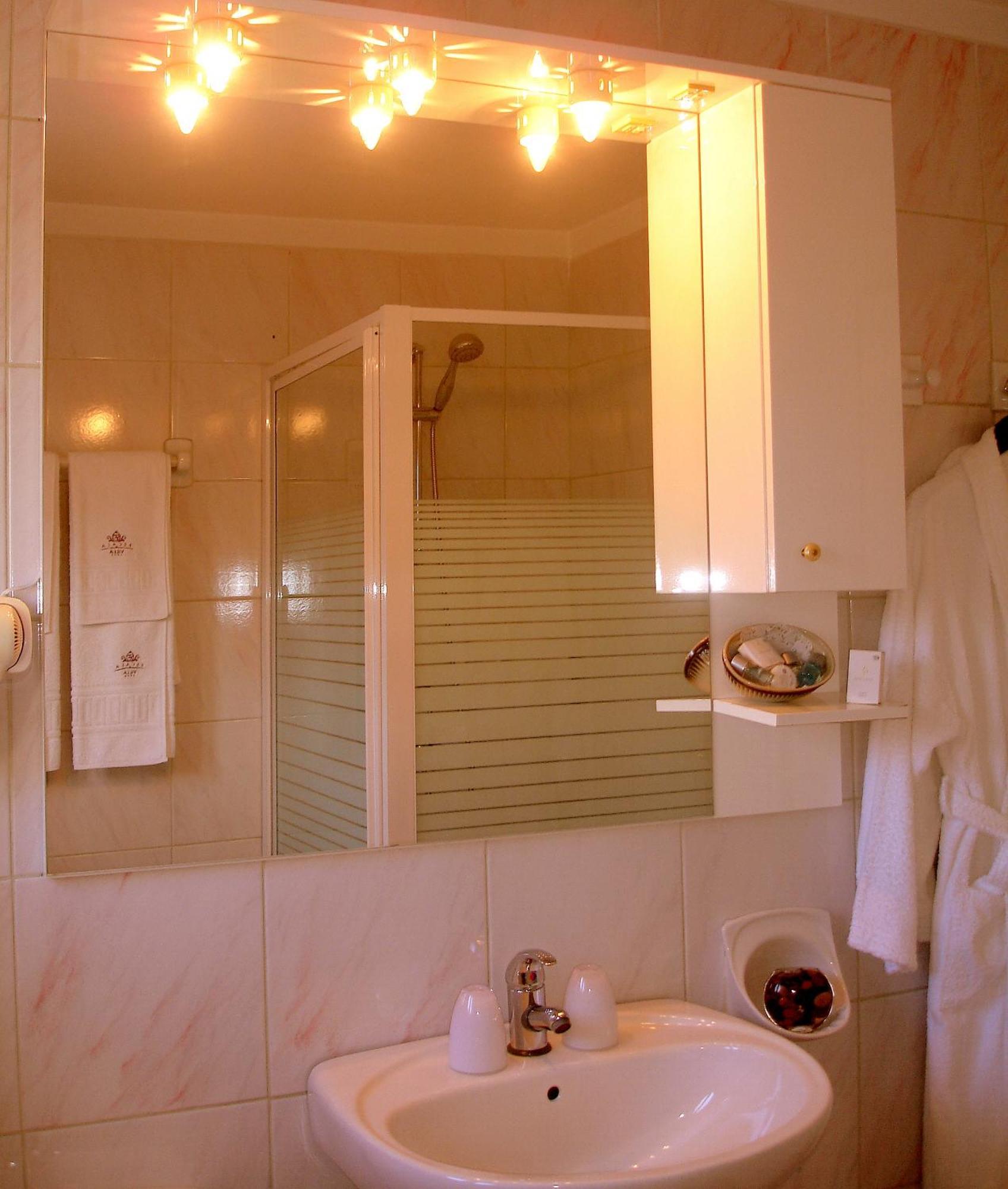Villa-Hotel Escala Cluj-Napoca Eksteriør bilde